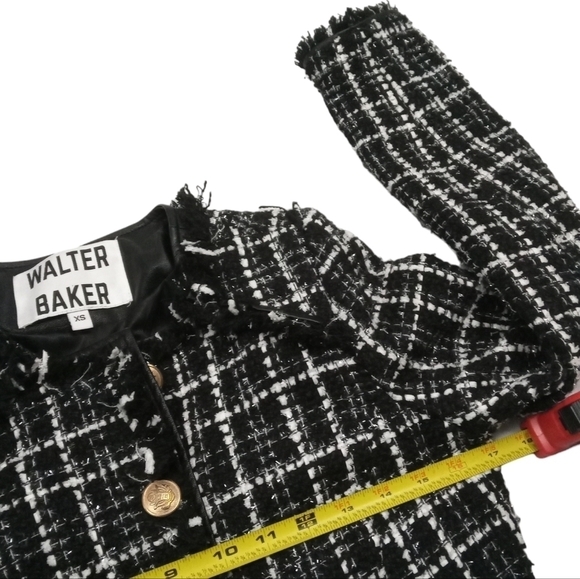 Walter Baker Women's Frayed Hem Tweed Blazer Metallic Threads Gold Button XS - Picture 5 of 9